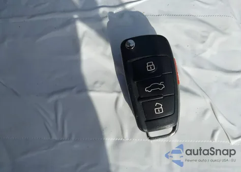 2016 Audi Q3 2.0T Premium Plus z USA, uszkodzony, nr VIN WA1EFCFS2GR018465